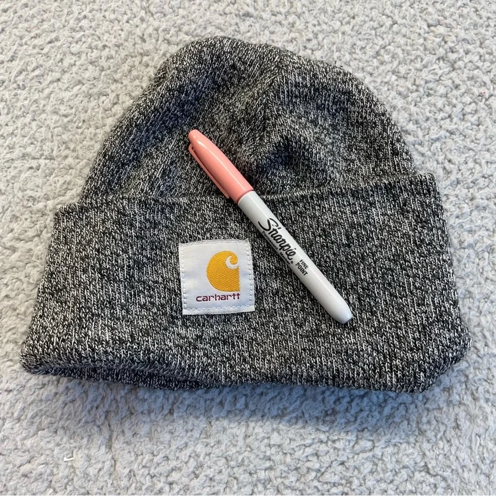 Carhartt beanies mens & Toddler Set of 3 grey pink comfy cozy workwear‎ outdoor